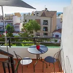 Silvia - Rooftop Terrace, Sea View, Apartment, Perfect Location * Τορρεμολίνος
