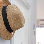 Silvia - Rooftop Terrace, Sea View, Apartment, Perfect Location Διαμέρισμα Τορρεμολίνος