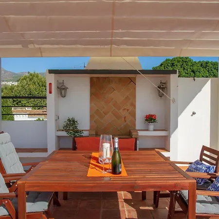 Silvia - Rooftop Terrace, Sea View, Apartment, Perfect Location Διαμέρισμα